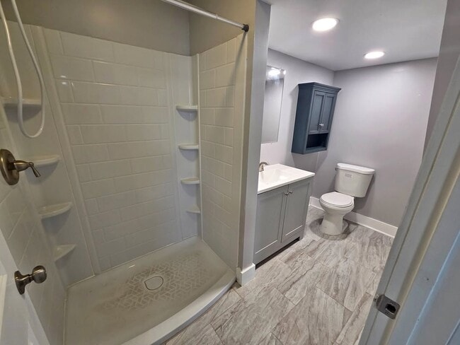 2321 Ashland Ave unit 3, Saint Joseph, MO 64506 - photo 4