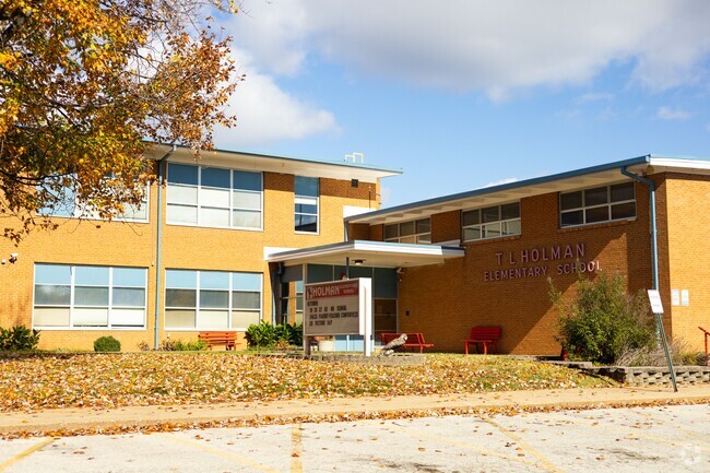 Holman Elementary School serves students in the Berkeley community.