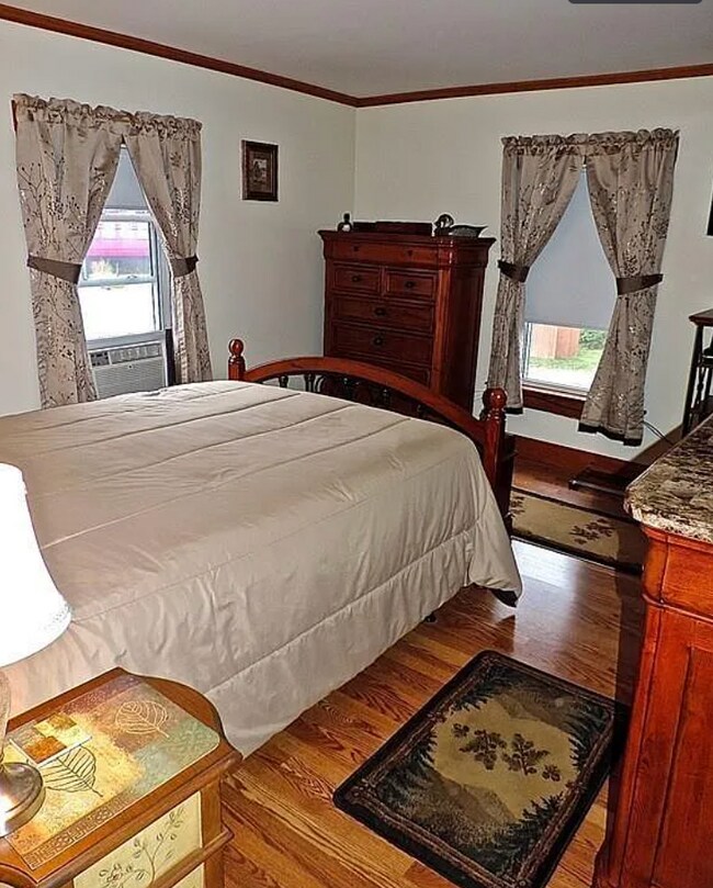 98 River St unit Floor 2, Greenfield, MA 01301 - photo 7