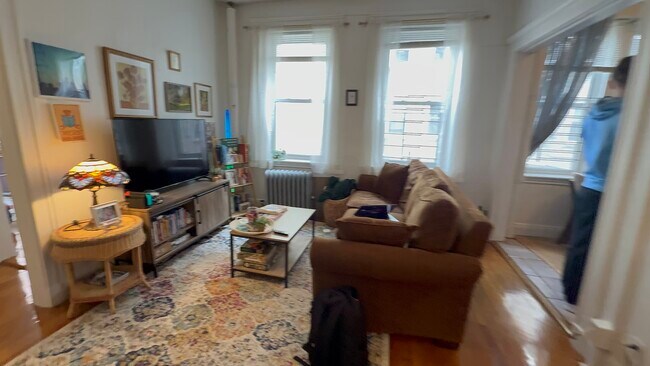 65 Park Dr unit 19, Boston, MA 02215 - photo 5