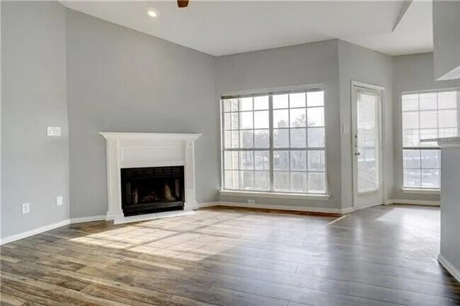 4115 Esters Rd, Irving, TX 75038 - photo 6