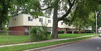 2927 Rosalind Ave, Baltimore, MD 21215