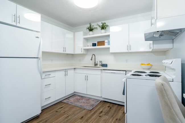 Cambridge, Provo, UT 84604 - photo 3