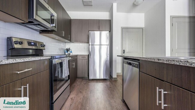 10051 Perimeter Station Dr unit 2-319, Charlotte, NC 28216 - photo 6