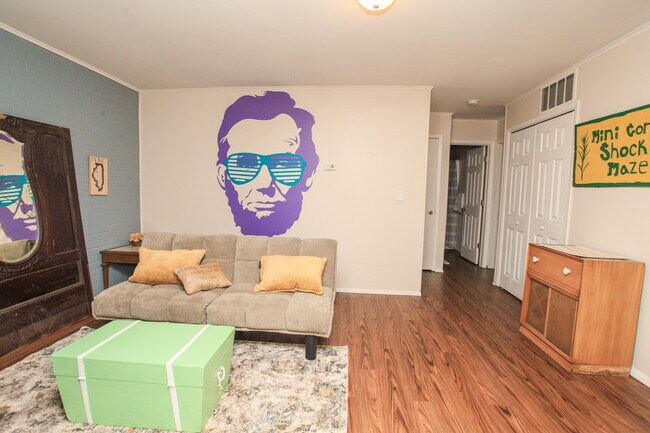 1025 N Jefferson St unit 1025 N. Jefferson, Lincoln, IL 62656 - photo 7