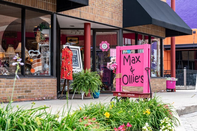 Max & Ollie's Vintage Boutique offers home goods, clothing, and collectibles.