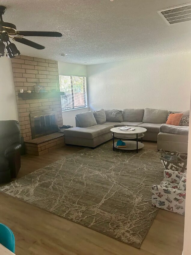 8073 Treecrest Ave, Citrus Heights, CA 95610 - photo 4