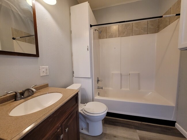 401 Main St unit 1, Brownwood, TX 76801 - photo 5