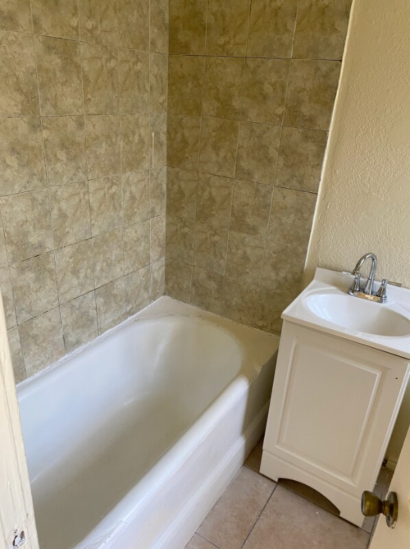 6328 Brynhurst Ave unit B, Los Angeles, CA 90043 - photo 3