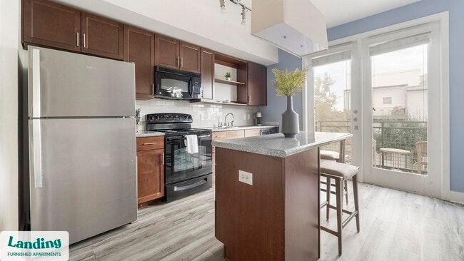 810 W St Johns Ave unit 2323, Austin, TX 78752 - photo 4