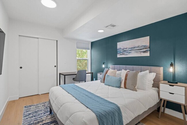 4637 N 8th Place unit ID1366952P, Phoenix, AZ 85014 - photo 6