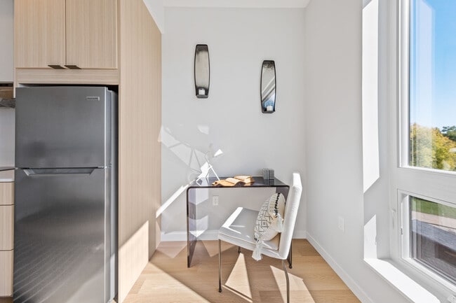 Alvera, Saint Paul, MN 55102 - photo 6