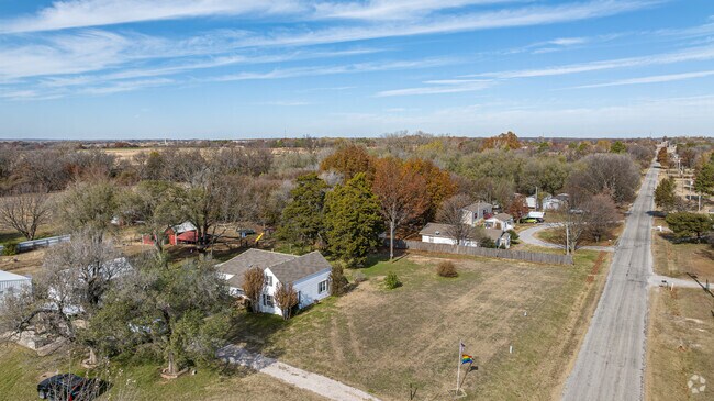 People in Slaughterville know their neighbors but they don't see them very much.