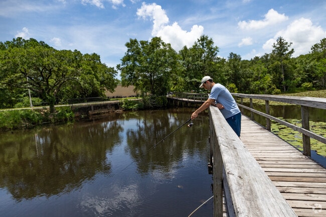 Urban living meets natural beauty in Overlook.
