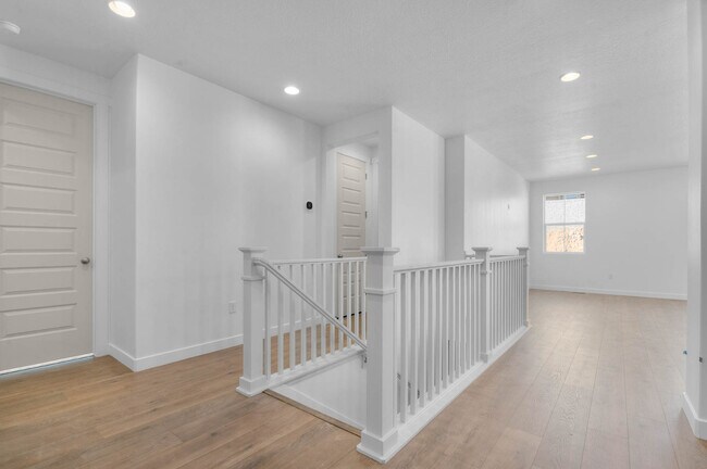 926 S Tanner Rd, Santaquin, UT 84655 - photo 6