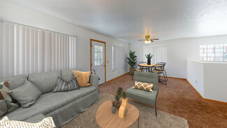 222 N Kendall Ave, Kalamazoo, MI 49006