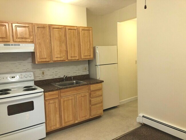 120 Berkshire St unit 6, Cambridge, MA 02141 - photo 3