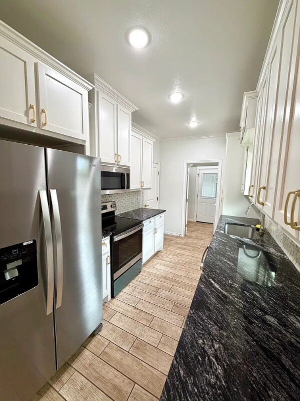 8901 Silver Crk Rd, White Settlement, TX 76108 - photo 4