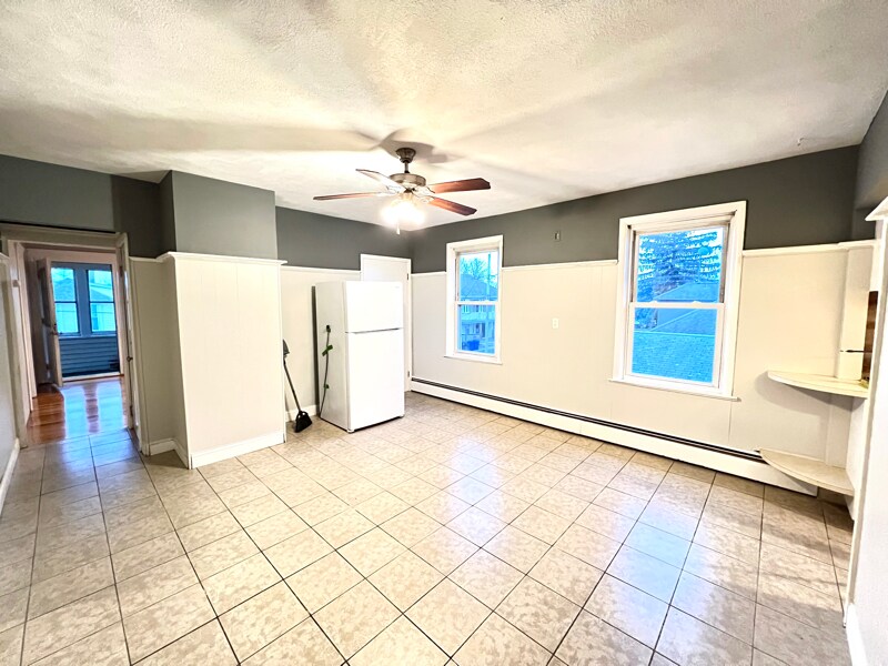 36 Ferncliff Ave unit 2, North Providence, RI 02911 - photo 1