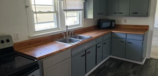 502 Kanawha Ave S, Nitro, WV 25143