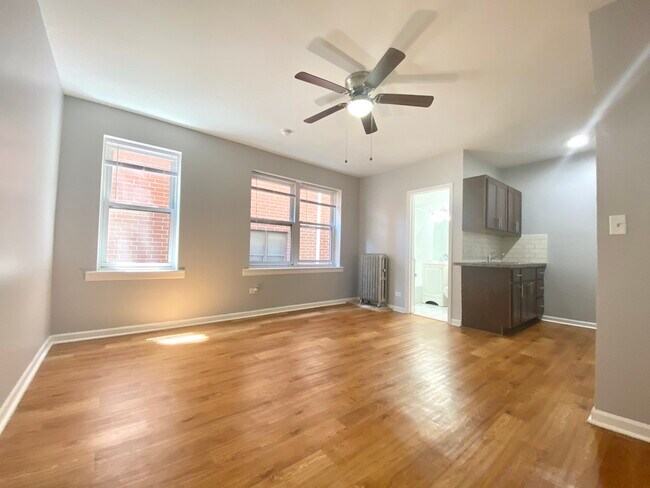 4241 N Kenmore Ave unit 105, Chicago, IL 60613 - photo 5