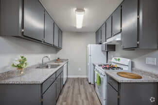4407 Oakhollow Dr, Sacramento, CA 95842