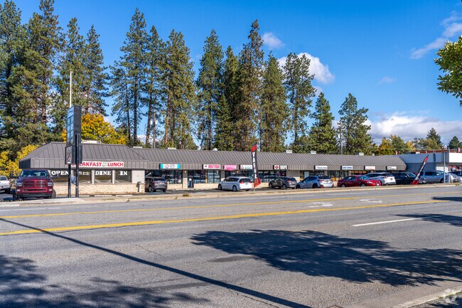 There are a few retail shops within the West Seltice neighborhood.
