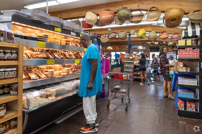 Wards is the go-to grocery store if you want fresh, organic foods.