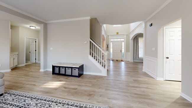 940 Ambleside Dr, Suwanee, GA 30024 - photo 3