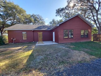 4296 Whispering Oaks Dr, Tallahassee, FL 32309