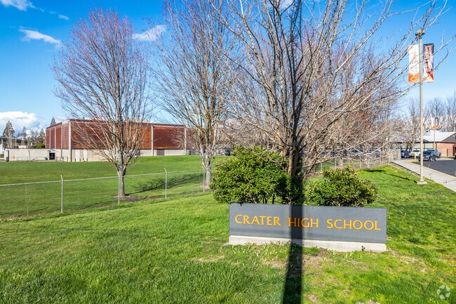 For great academics and sports opportunities, Central Point’s Crater High has it all.