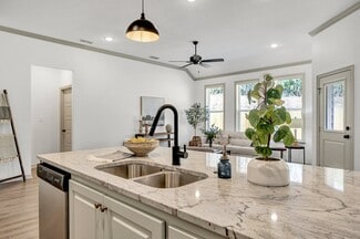 7908 Greenhill Dr, Tyler, TX 75703