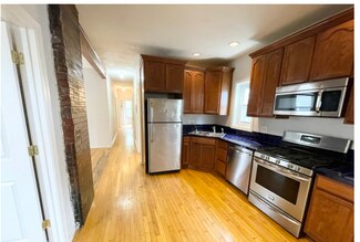 7 Iroquois St Unit 2, Boston, MA 02120