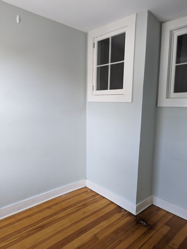 329 Madison Ave unit 3, Albany, NY 12210 - photo 5