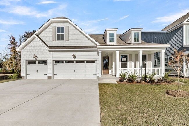 736 Maynard Ln, Summerville, SC 29486 - photo 2