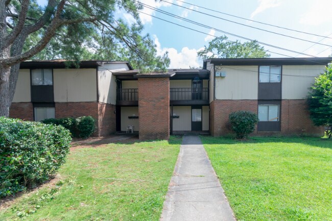 1824-2020 Sheffield Dr, Columbus, GA 31907 - photo 2