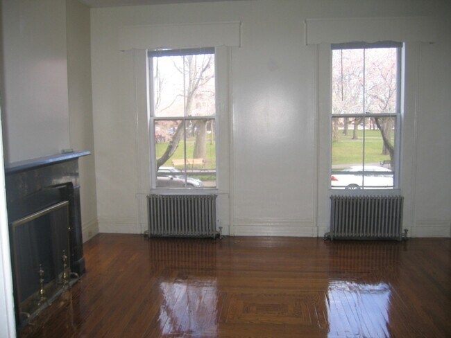 40 Academy St unit 1, New Haven, CT 06511 - photo 2