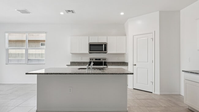 5512 E Axle Ln, San Tan Valley, AZ 85140 - photo 4