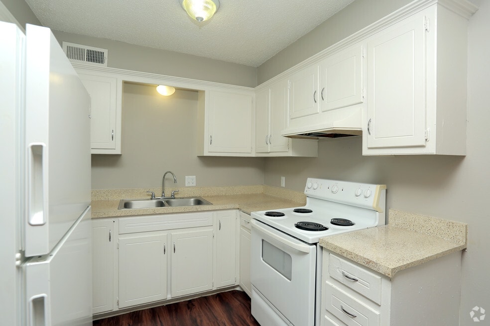 Shoreview Apartments