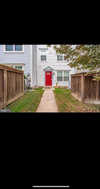 19050 Highstream Dr, Germantown, MD 20874