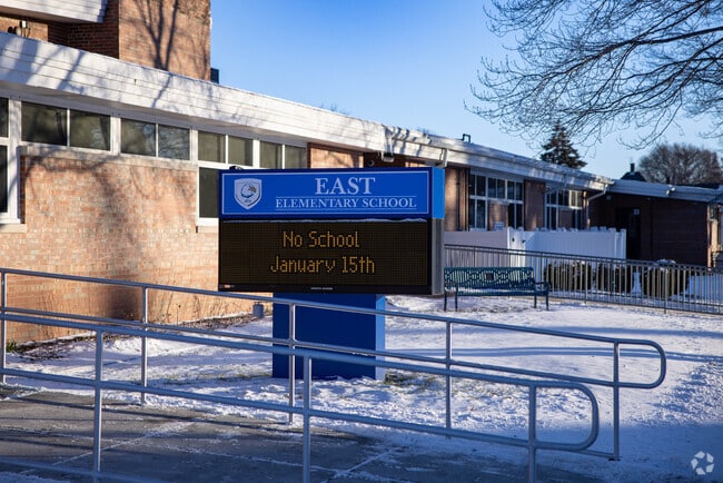 East Elementary School is part of Zion Education Service District 6.