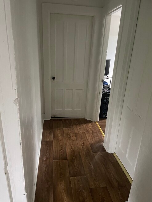 3 Church St unit 3, Stamford, NY 12167 - photo 1