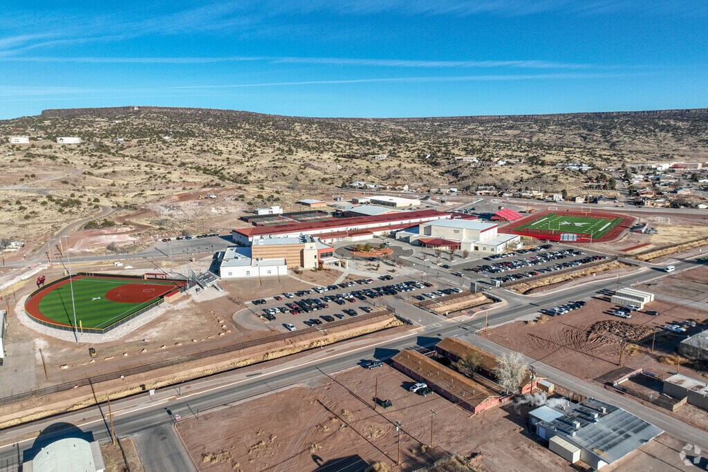 Grants High School has many sports programs for their students to join.