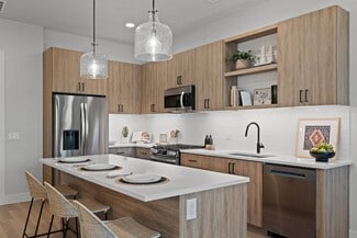 500 E Rivulon Blvd, Gilbert, AZ 85295