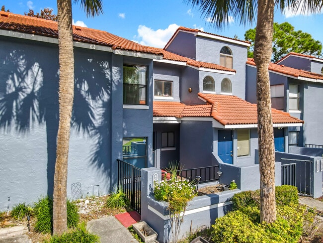 4711 Capri Plaza unit 188, Orlando, FL 32811 - photo 2