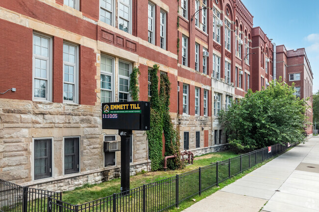 Till Elementary Math & Science Academy has 307 students in grades PK, K-8.