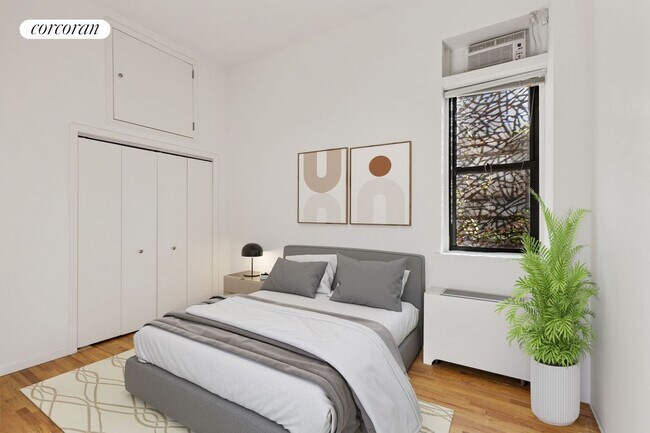 70 W 11th St, New York, NY 10011 - photo 7