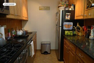 382 Central Park W, New York, NY 10025