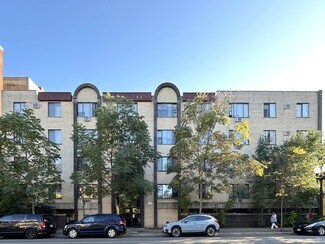 1523 W Morse Ave Unit 3, Chicago, IL 60626