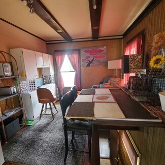 3829 SE Washington St Unit A, Portland, OR 97214